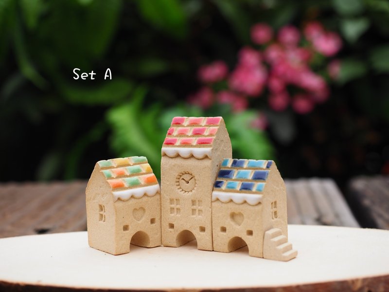 Handmade Ceramic House  - Set of 4 - ของวางตกแต่ง - ดินเผา หลากหลายสี