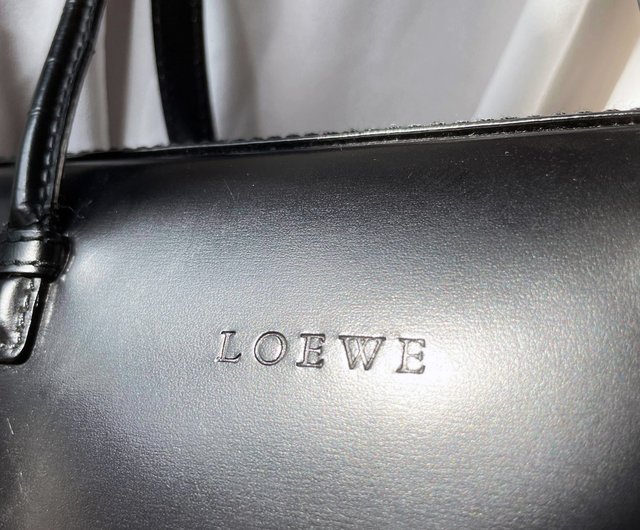 Loewe discount museum bag