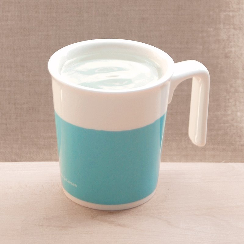 雞尾酒親親馬克杯  -P+L設計杯無蓋(台灣製可微波烤箱SGS檢驗) - 咖啡杯 - 瓷 藍色