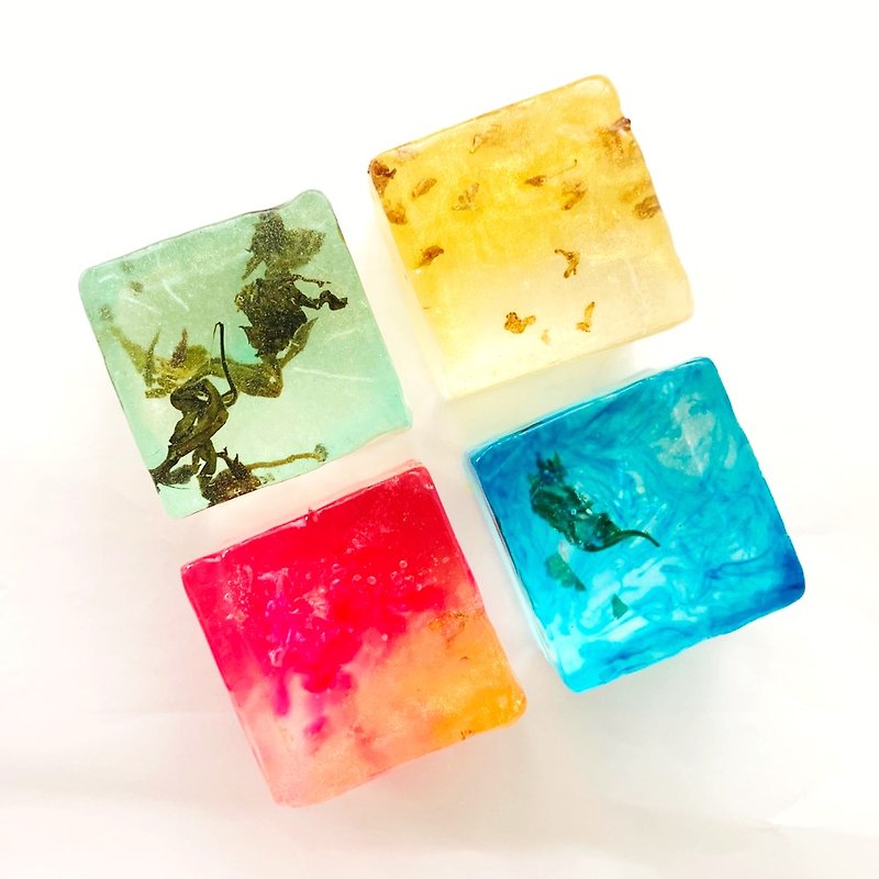 [Amino Acid Handmade Soap] Flower Cube | A set of 4 Amino Acid Soap - Soap - Other Materials Transparent