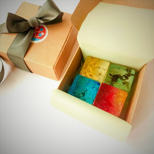 アミノ酸手作り石鹸】フラワーキューブ|アミノ酸石鹸4個セット