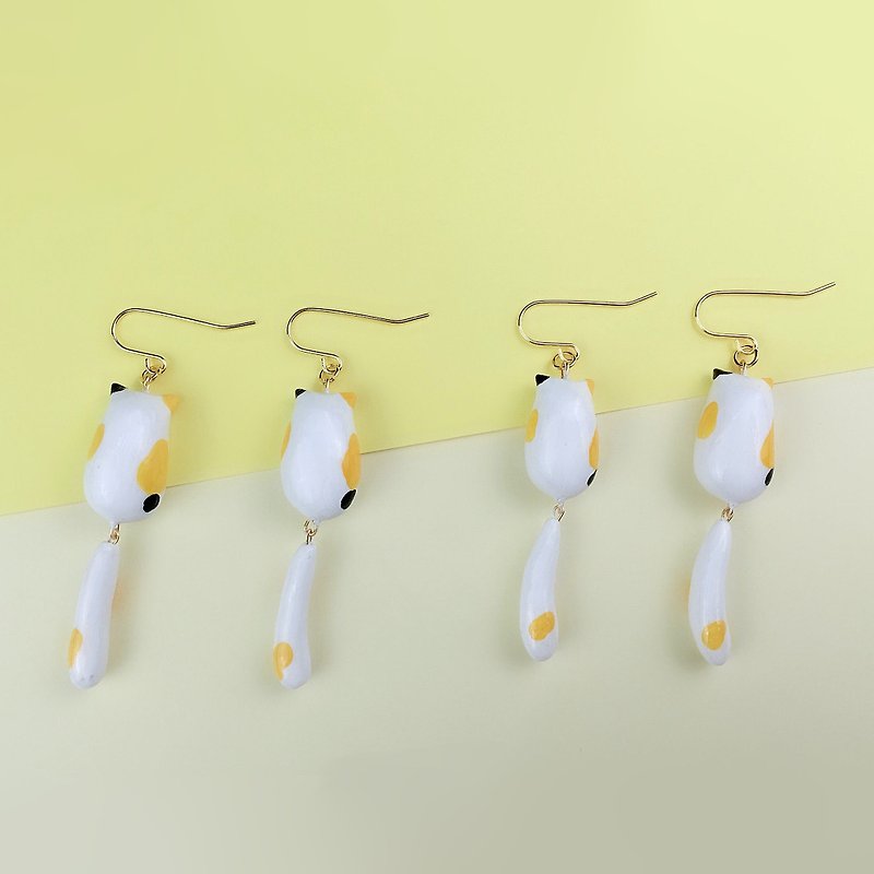 Children's fun day, cat, girl, earring, tricolor cat, 18K gold plated - Earrings & Clip-ons - Clay 