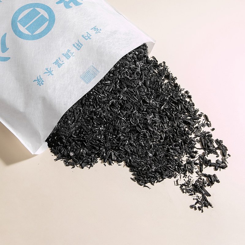 【Izumoya Charcoal Eight】Large indoor humidity control charcoal - Other - Wood Black