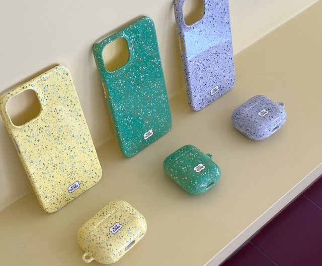 スマホケース(カラーヌメ刻印×緑) 斑点ハードiPhoneケース（グリーン） - ショップ polyclover