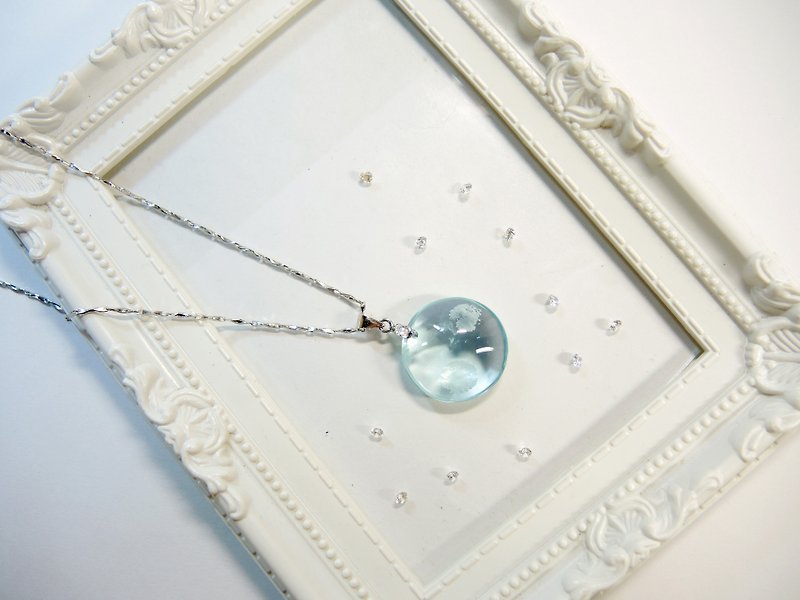 "Ice Crystal" Aquamarine Glazed Elegant Necklace-Holy Full Moon-N7 - สร้อยคอ - เครื่องเพชรพลอย สีน้ำเงิน