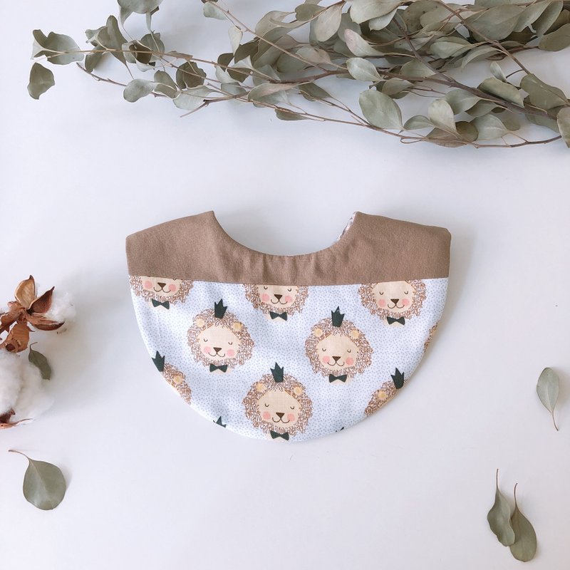 島森家 / 圍兜兜 / 雙面 / 拼接 / 雙釦 / 我是獅子王 - 圍兜/口水巾 - 棉．麻 卡其色