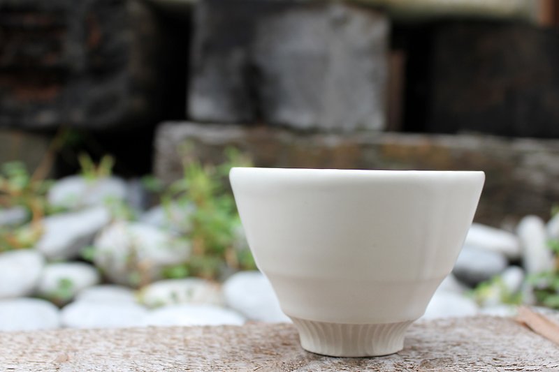 Pure white series - opaque white glaze tea cup father's day tea cup cup ceramic cup tea mat handmade - Teapots & Teacups - Porcelain White