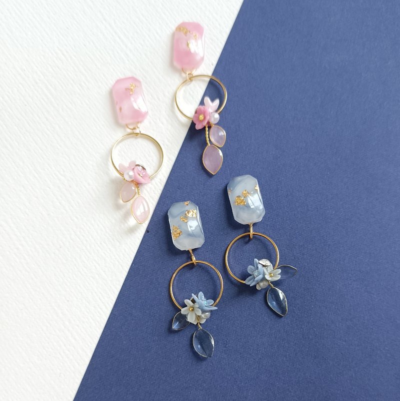 【UV Resin】【Clay art】Mable style clay flower clip-on/ pierce - Earrings & Clip-ons - Resin Blue