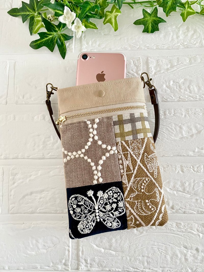 minaperhonen patchwork smartphone pouch porch minaperhonen - Toiletry Bags & Pouches - Cotton & Hemp 