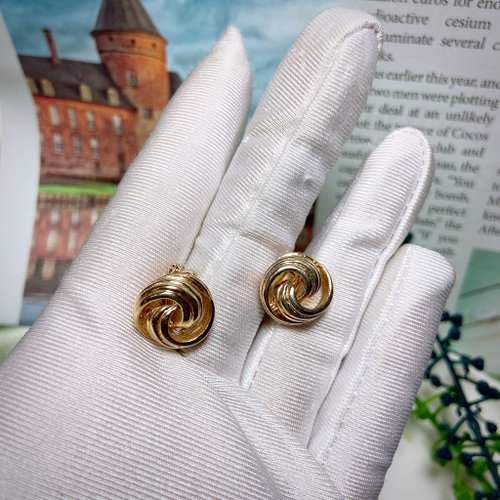 挪亞方舟古董飾品 Vintage Jewelry 【西洋古董飾品】波羅旋法式亮澤層疊 耳環 耳夾