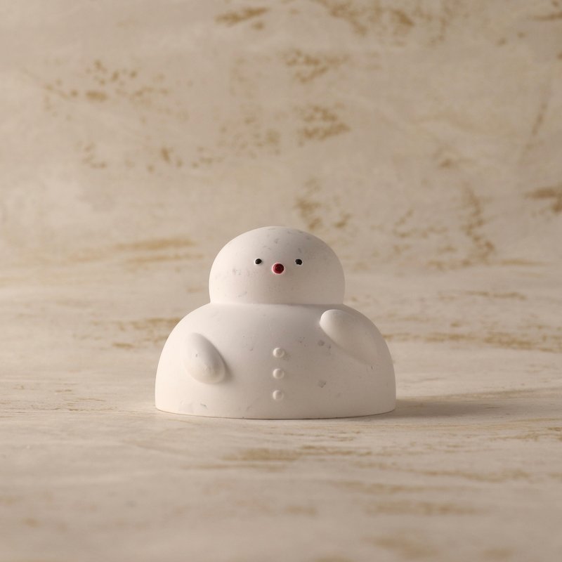 Fat Snow Man's fragrance diffuser Stone is the first choice for exchanging gifts - เทียน/เชิงเทียน - วัสดุอื่นๆ ขาว