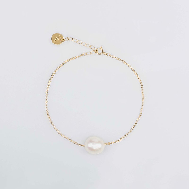 Rococo white freshwater pearl bracelet gold 925 Silver 18K gold plated - สร้อยข้อมือ - เงินแท้ ขาว