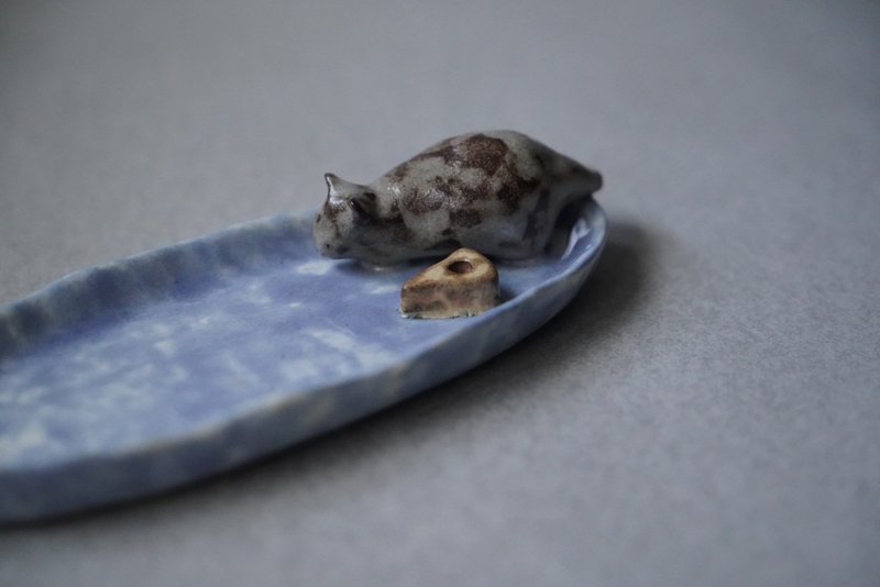 • 米粒出陶中 • 061 待在安全的地方 - 老鼠線香盤 - 香氛/精油/擴香 - 陶 藍色