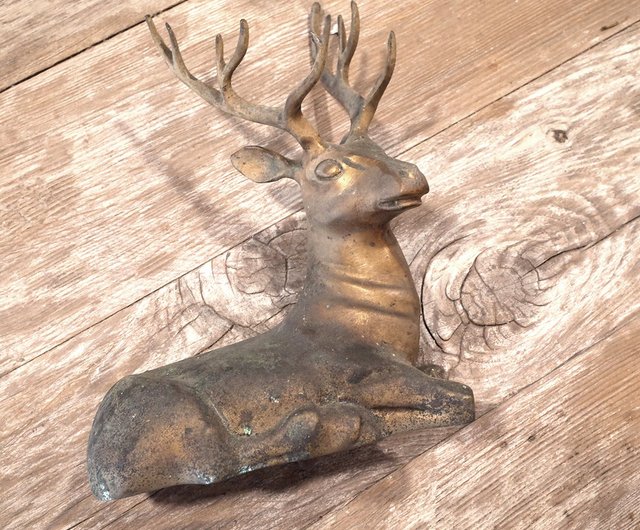 日本老件.實心銅鹿擺件.梅花鹿銅雕擺飾品.鹿角造型優美小弎品舊