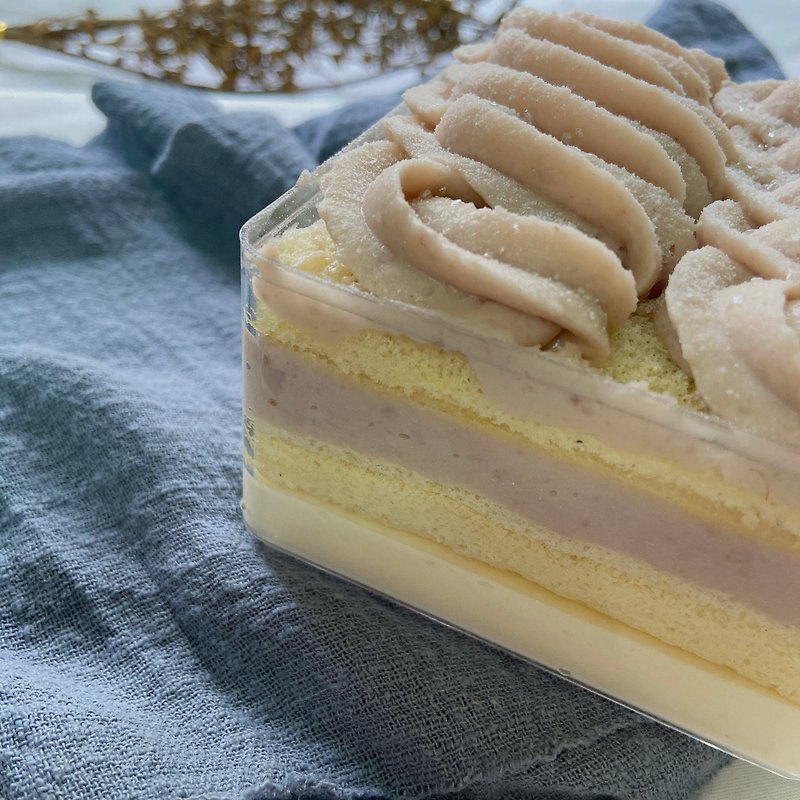 [Taro Control] Low Sugar-Taro Vanilla Custard Cake Box 2 pieces - เค้กและของหวาน - วัสดุอื่นๆ สีม่วง