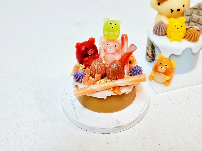 [Little Bear Cake-Chestnut Montblanc] Candle Cake Ingredients Pack with Video Teaching Scented Candles - เทียนหอม/น้ำหอม/สบู่แฮนด์เมด - ขี้ผึ้ง สีแดง