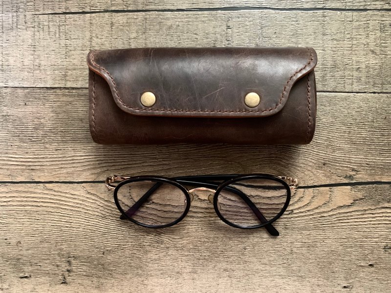 POPO-Pioneering Crazy Horse Leather. Glasses Storage Bag - กรอบแว่นตา - หนังแท้ สีนำ้ตาล