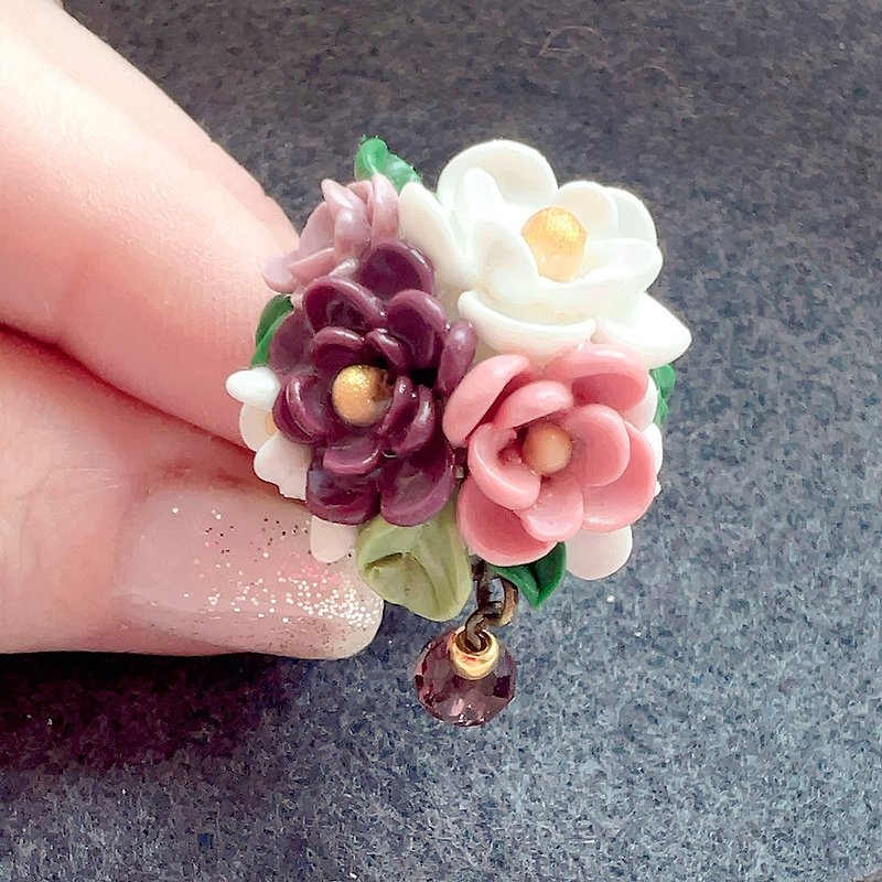 Rabbit bag pure handmade soft pottery gorgeous flower ring Mother's Day gift for newbies sweet price limited time limit - General Rings - Clay Multicolor