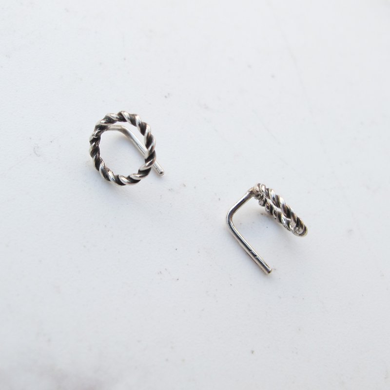[Handmade custom silverware] retro twist | handmade sterling silver earrings (dual use for wearing clips) | 囡仔 - Earrings & Clip-ons - Sterling Silver Silver