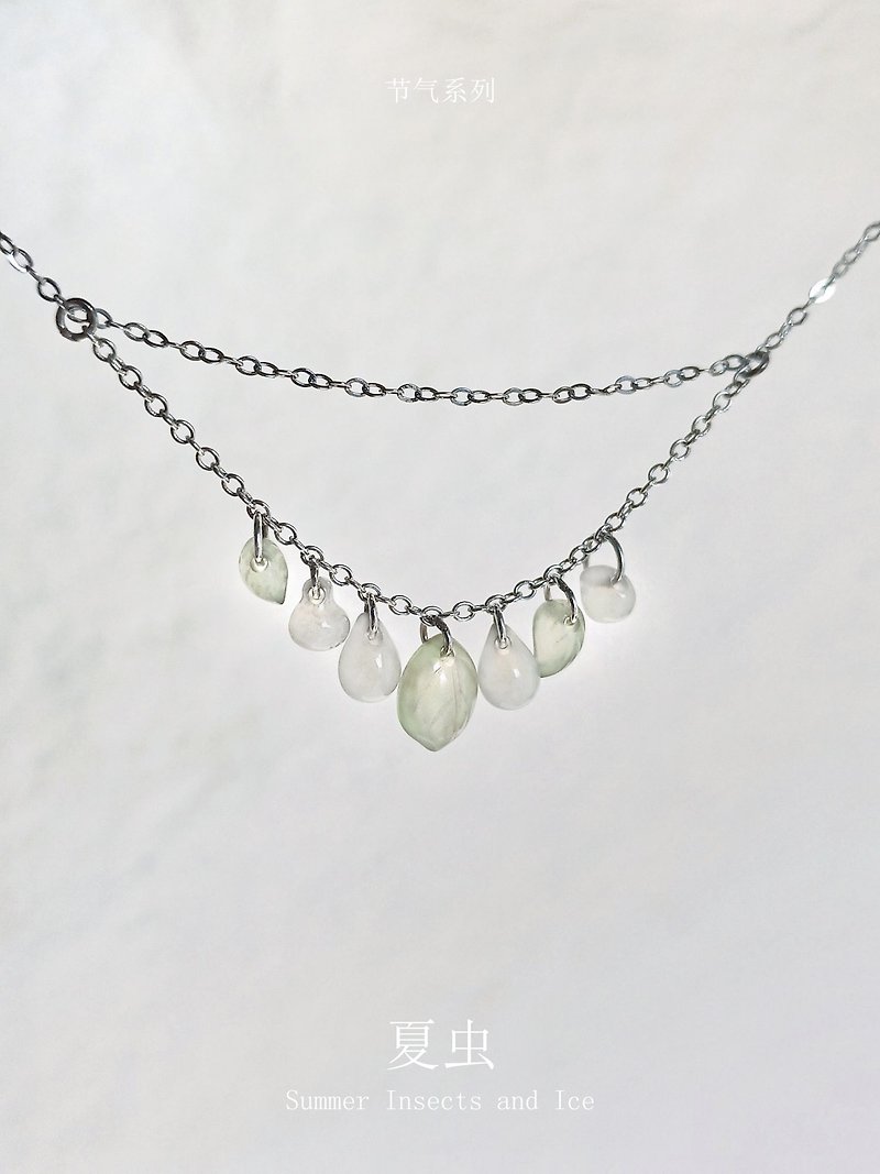 Summer insect original design Guyu natural jade carved leaf raindrop necklace fresh and natural new Chinese style - สร้อยคอ - หยก 