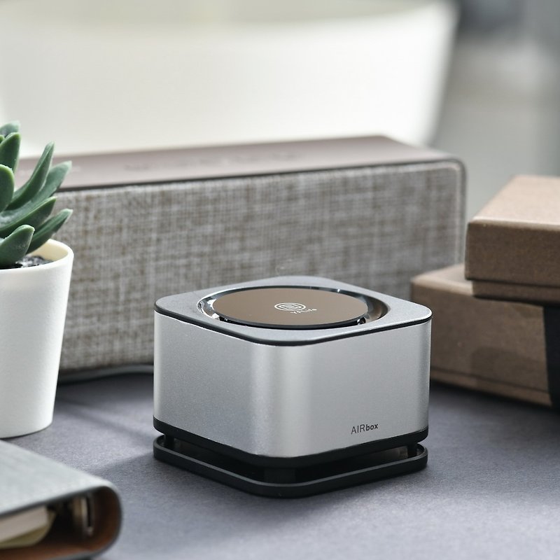 [Current discount of 188] ROOMMI AIRbox square Shuguang catalytic air purifier (two colors available) - Other Small Appliances - Other Metals Silver