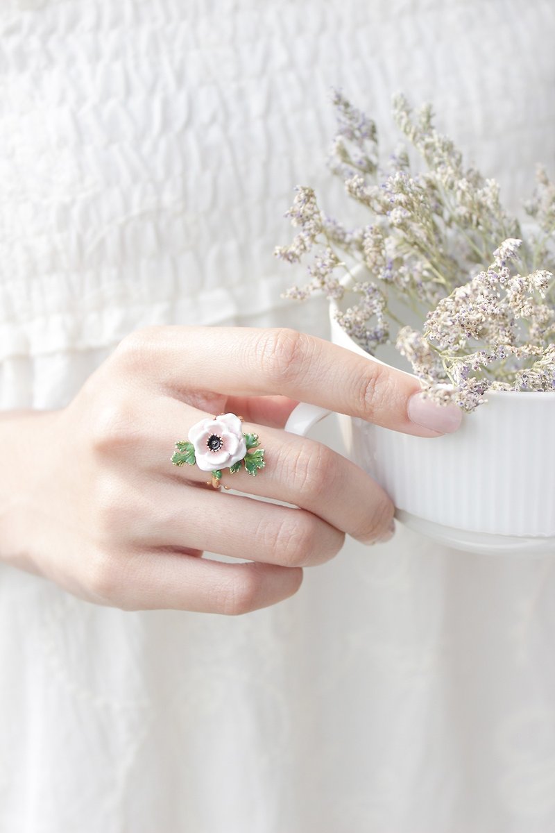 Anemone Ring, White Flower Ring, Hand-painted Enamel Jewellery - General Rings - Other Metals White