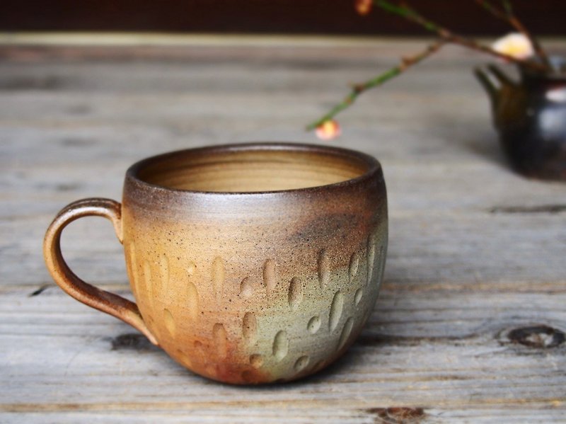 Bizen coffee cup (circle) c4-042 - Mugs - Pottery Brown
