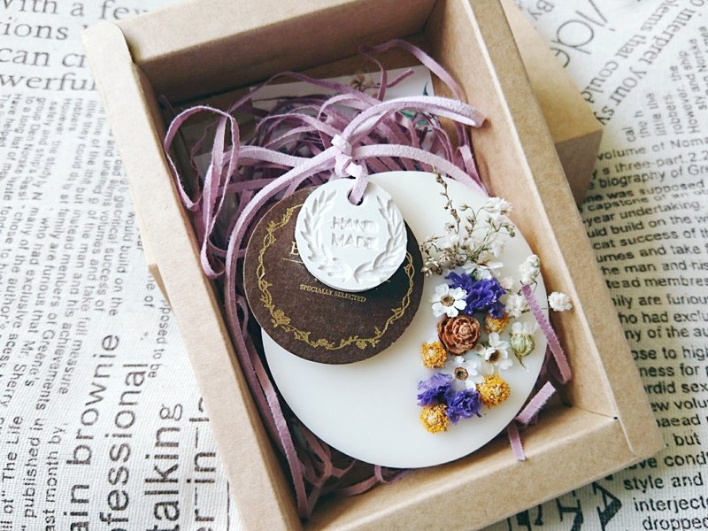 Fragrance Brick [Flower Story-Zhengyuan] Fragrance Brick / Fragrance / Birthday / Handmade Flower Gift - Fragrances - Wax Purple