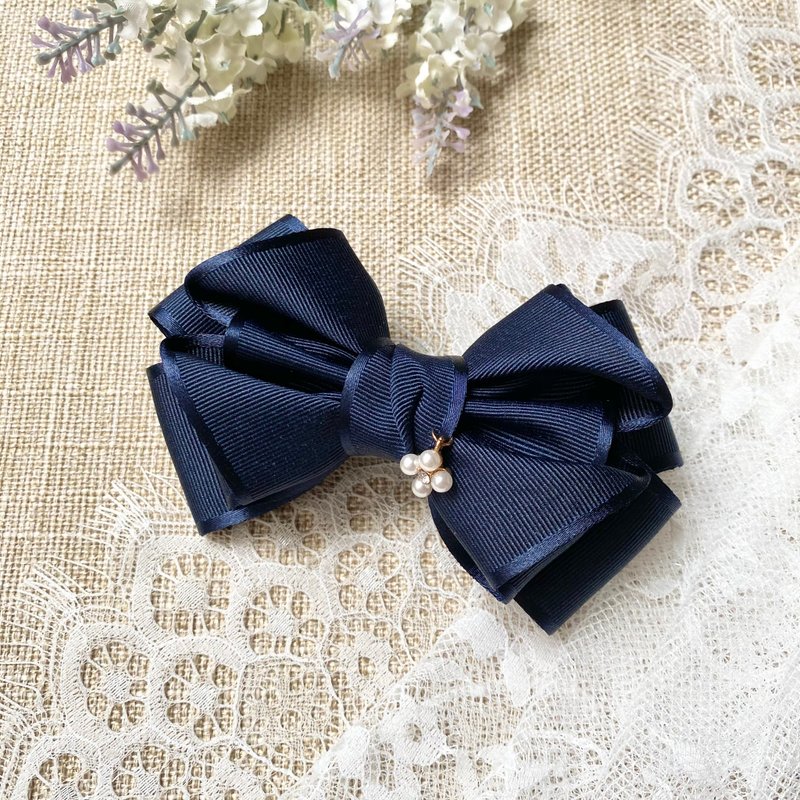 Elegant bow with satin edge/navy blue - Hair Accessories - Other Materials Blue