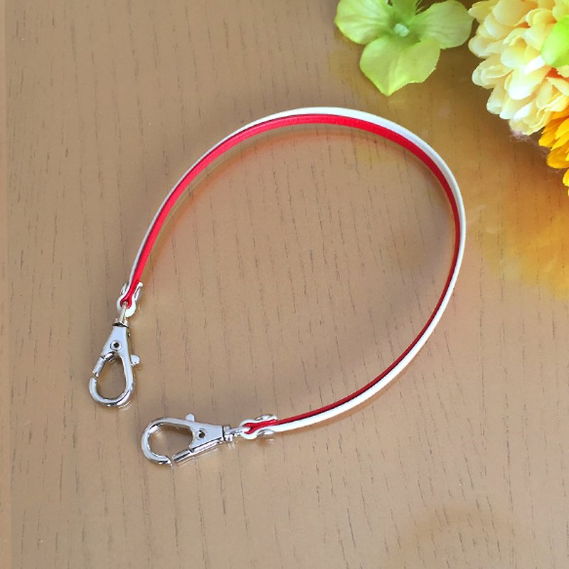 Two-tone color Leather strap ( Red and Ivory ) - Clasps : Silver - พวงกุญแจ - หนังแท้ สีแดง