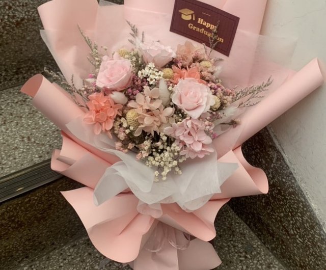 絶品永遠のバラの花束】卒業式花束/母の日花束/誕生日プレゼント 絶品永遠のバラの花束】卒業式花束/母の日花束/誕生日プレゼント