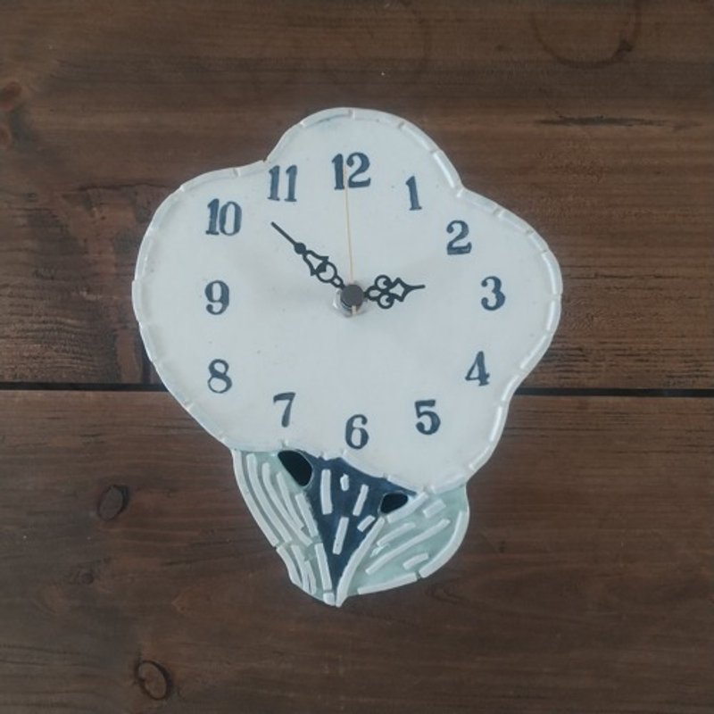 Flower shaped wall clock - นาฬิกา - ดินเผา 