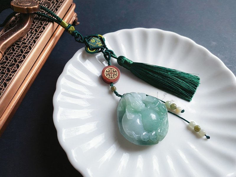 天然緬甸玉 翡翠 老油青 螭龍 葫蘆 如意 一葉致富 車掛 包掛 - 吊飾/掛飾 - 玉石 綠色