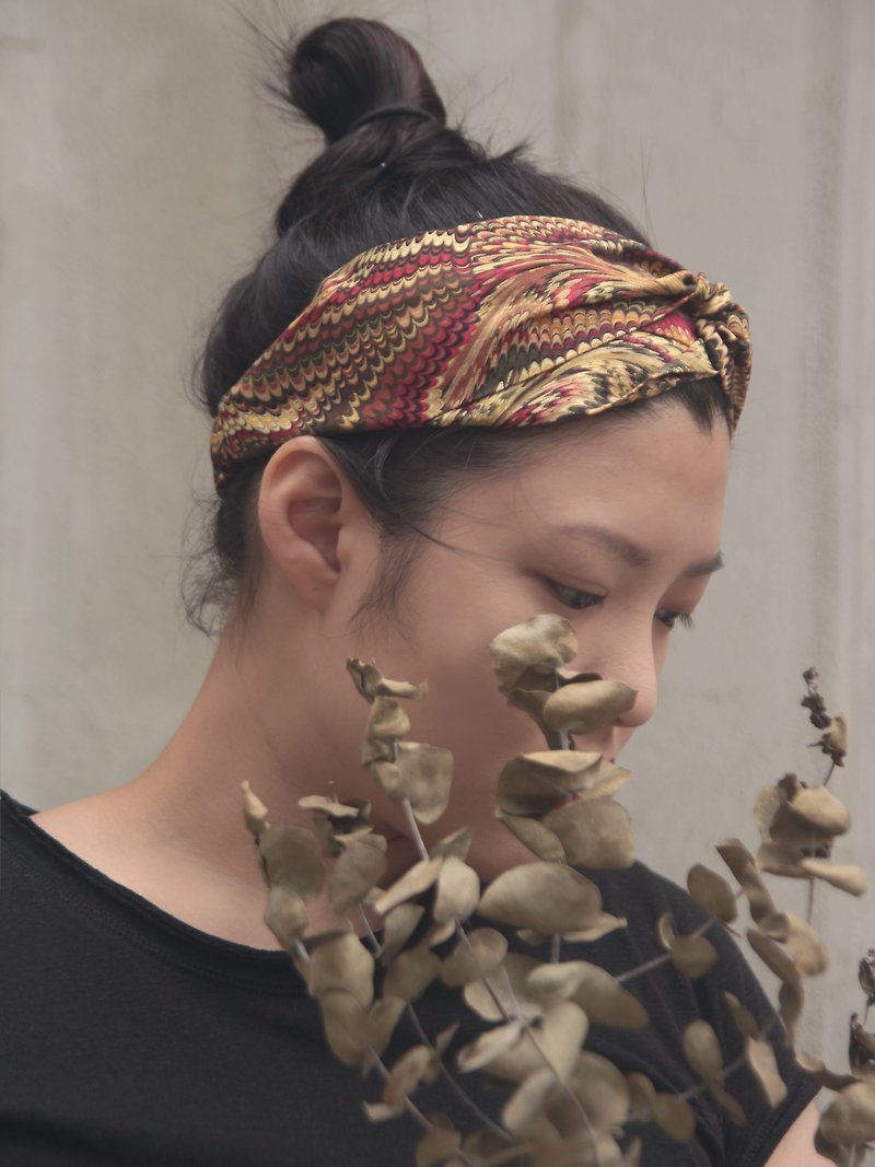 Gold scale limited Japan bronzing cloth handmade cross elastic hair band - Headbands - Cotton & Hemp Multicolor
