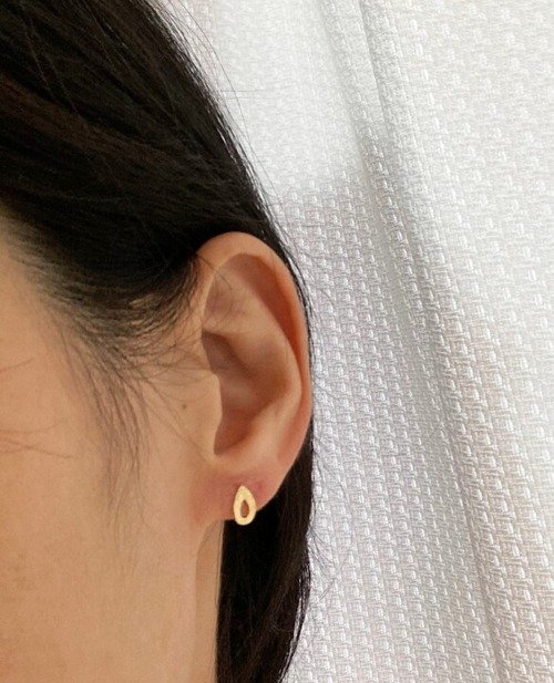 K24 Pure Gold Flame 純金の炎 スタッドピアス 片耳分から - ショップ