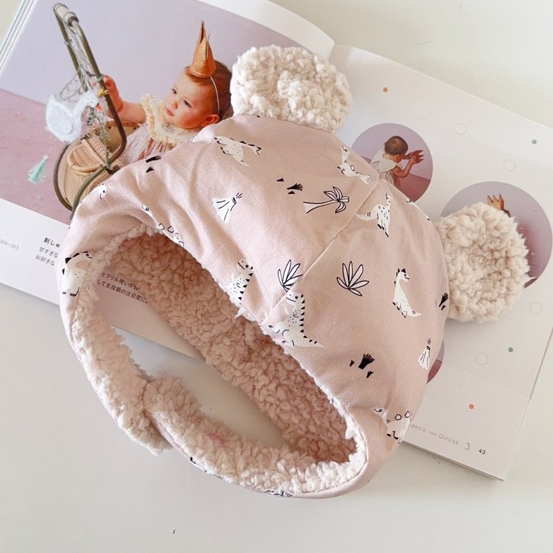 Smoked Rose Pink Jungle Dinosaur Handmade Baby Warm Flying Hat Baby Hat Baby Gift - หมวกเด็ก - ผ้าฝ้าย/ผ้าลินิน 