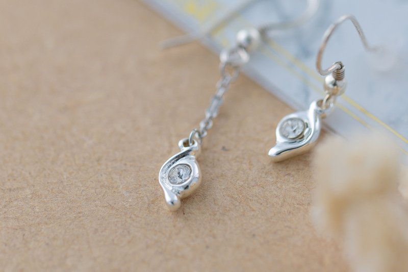 經典設計系列 翅膀意象 造型耳環 (ERIJA0935E-1) - 耳環/耳夾/耳骨夾 - 銀 銀色