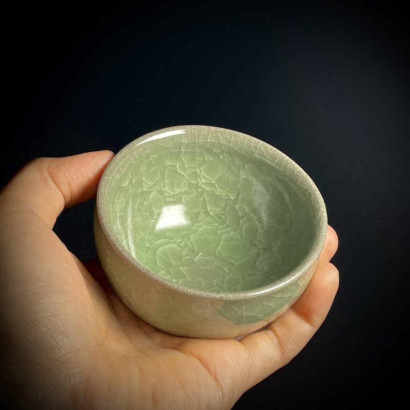 淡綠青瓷冰裂玉杯 笠野窯 許聰志 - 花瓶/花器 - 陶 綠色