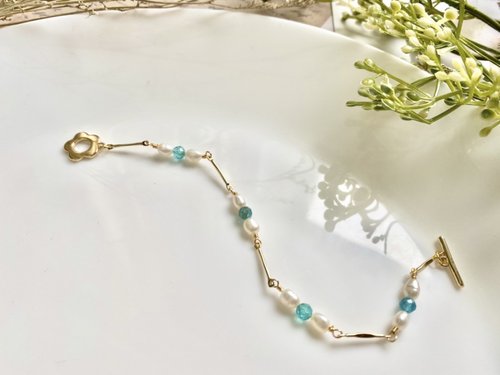 formica accessory 藍磷灰石和淡水珍珠手鍊 天然石手鍊 淡水珍珠 梅花形OT扣