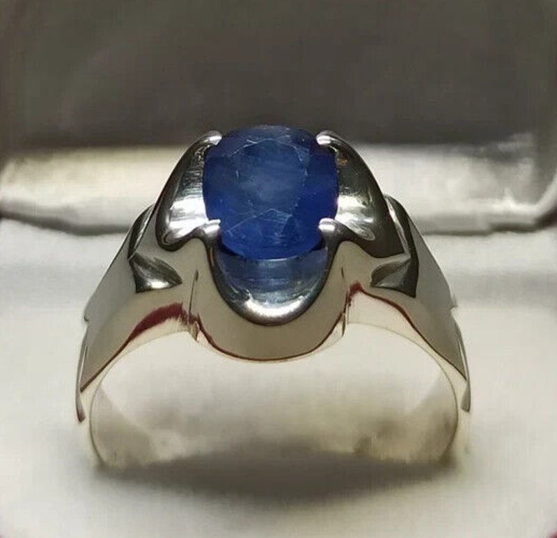 Blue Sapphire Mens Ring Sterling Silver 925 Ring Clean Luster Blue ring gifts - แหวนทั่วไป - เครื่องเพชรพลอย สีน้ำเงิน