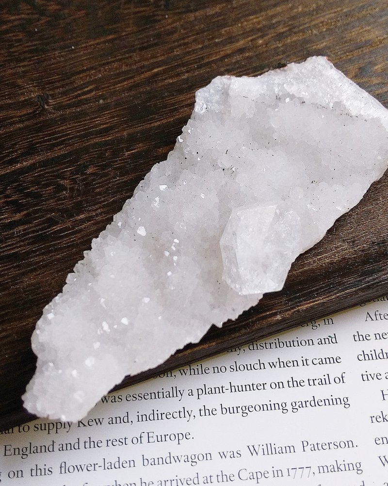 Apophyllite 印度產地 魚眼石 天然礦石 原礦 - 擺飾/家飾品 - 其他材質 