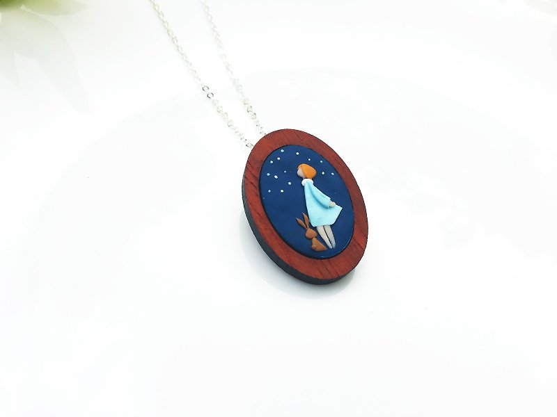 Little Girl story of my best friend | Polymer Clay Pendant and Brooch - เข็มกลัด - ดินเผา สีน้ำเงิน