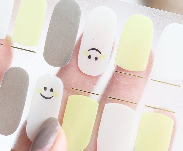 ルナカカ ジェルネイルシール】C00985 スマイル シンプルで使いやすい