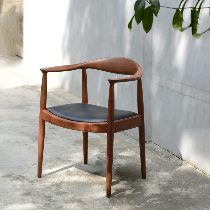 The Chair North American walnut armchair presidential chair reading chair solid wood dining chair - เก้าอี้โซฟา - ไม้ 