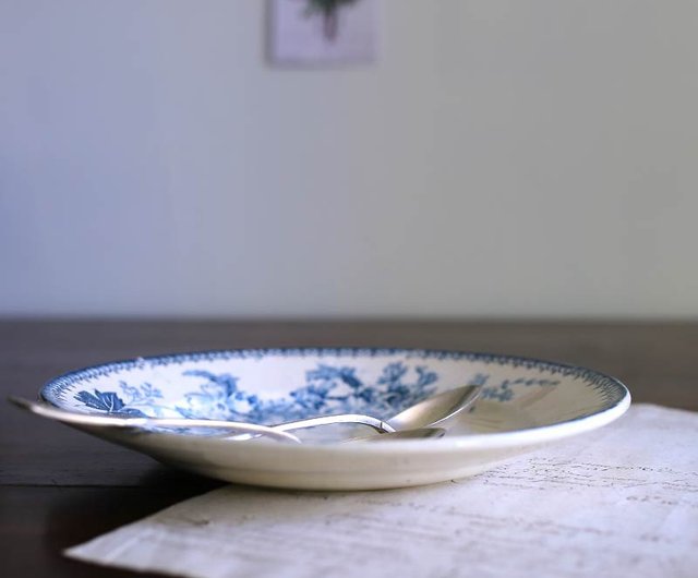 フランス【ツバメの花の香り】アンティーク ディナープレート レトロな