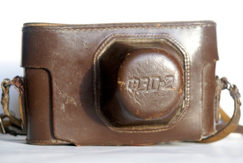 蘇聯製 FED-2 測距儀相機 復古真皮硬殼相機包 (含背帶) - 菲林/即影即有相機 - 真皮 咖啡色