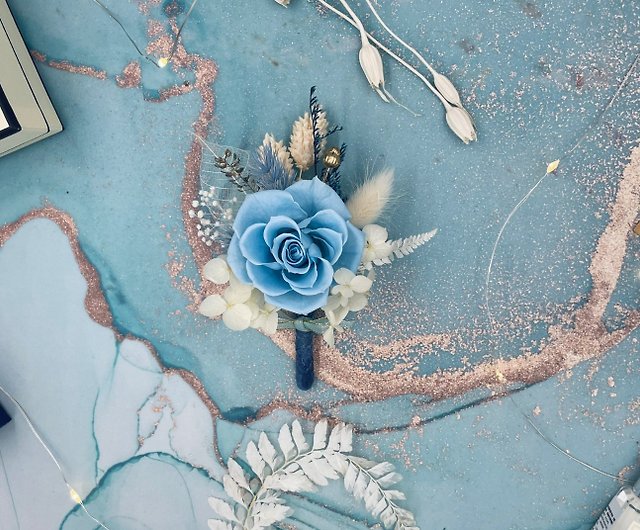 卓越したブルー/永遠の花のコサージュ/毎日のメインフラワー素材/完璧な結婚式の必需品/独占/カスタマイズ/予約 - ショップ  kings-floral-design コサージュ - Pinkoi
