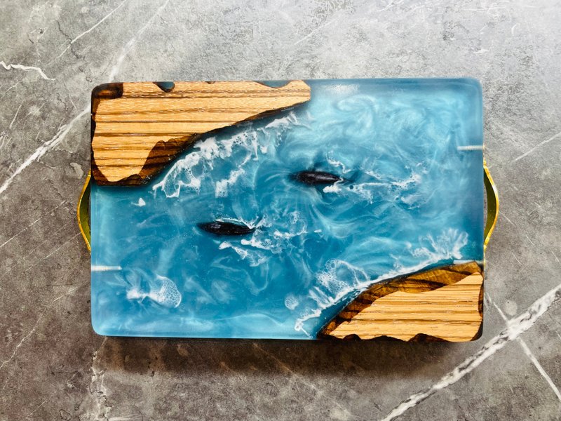 Zebra Wood Whale Ocean Tea Tray Ornament - ถ้วย - เรซิน 