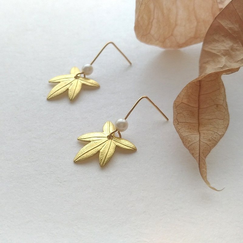 e098 Autumn - Bronze Pearl Pin Clip Earrings - ต่างหู - ทองแดงทองเหลือง สีทอง