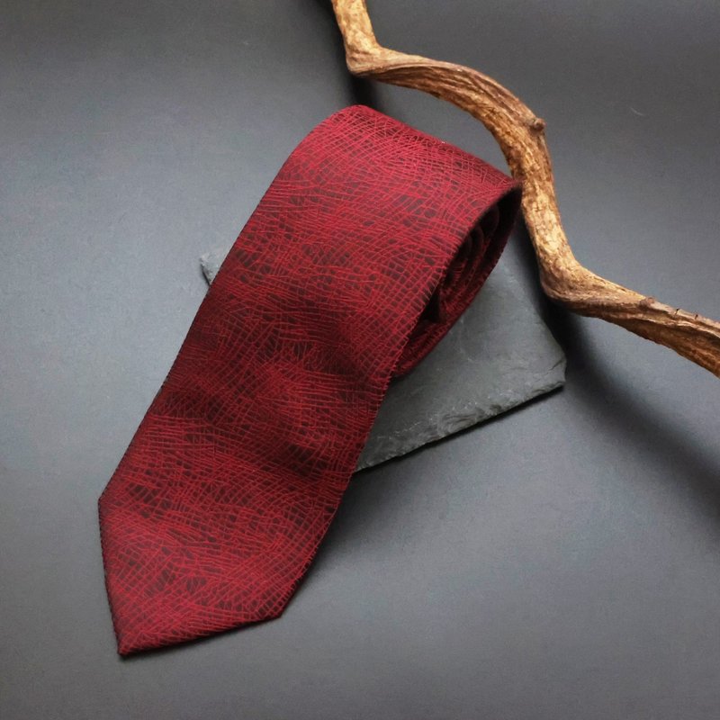 Crocodile print red tie - Wear this tie to become the center of attention - Ties & Tie Clips - Other Man-Made Fibers Red